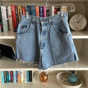 Lee cutoff denim shorts size 6